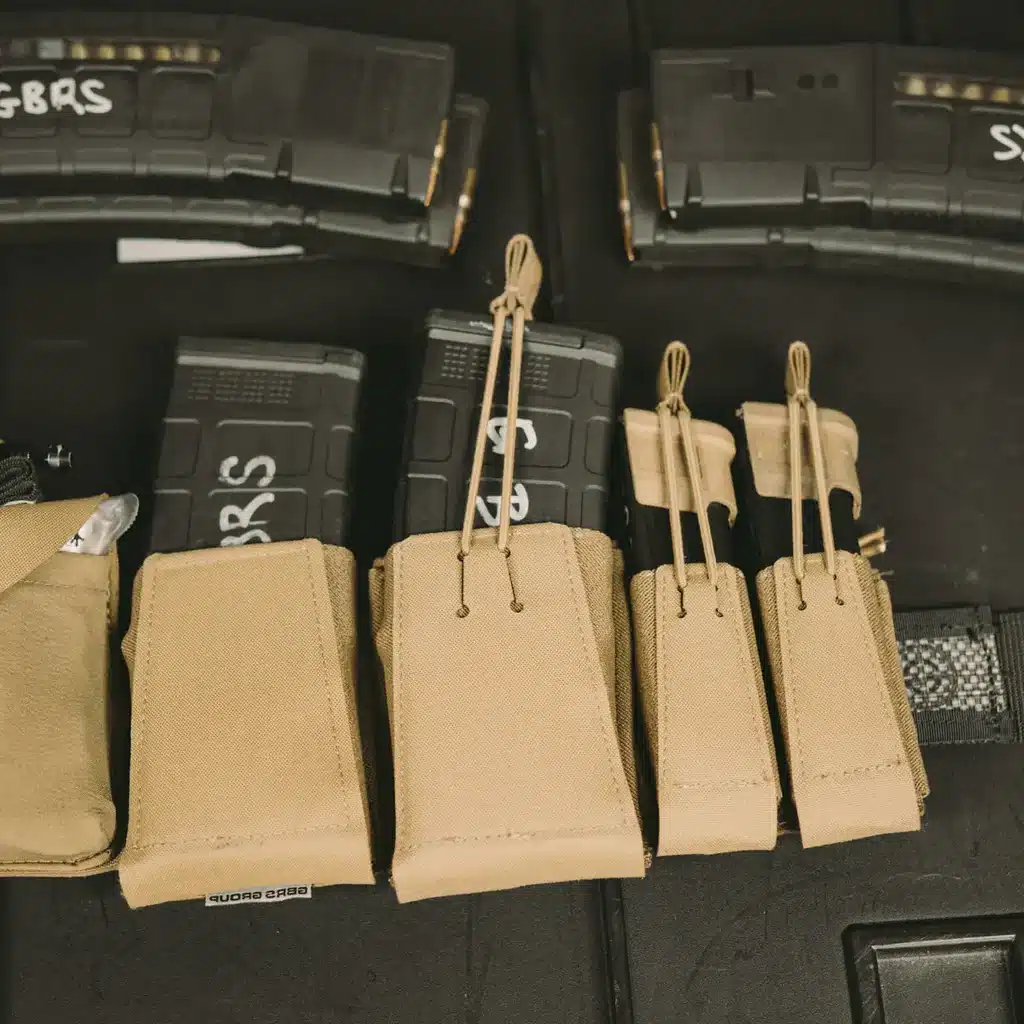 GBRS GROUP Double Pistol Magazine Pouch - Bungee Retention GBRS GROUP Double Pistol Magazine Pouch - Bungee Retention