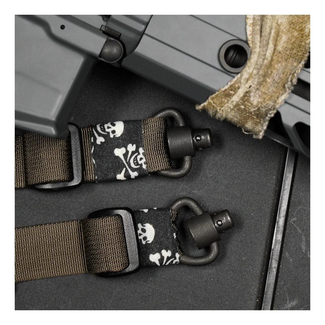 Grovtec D-Loop Heavy Duty Push Button Quick Detach QD Swivel