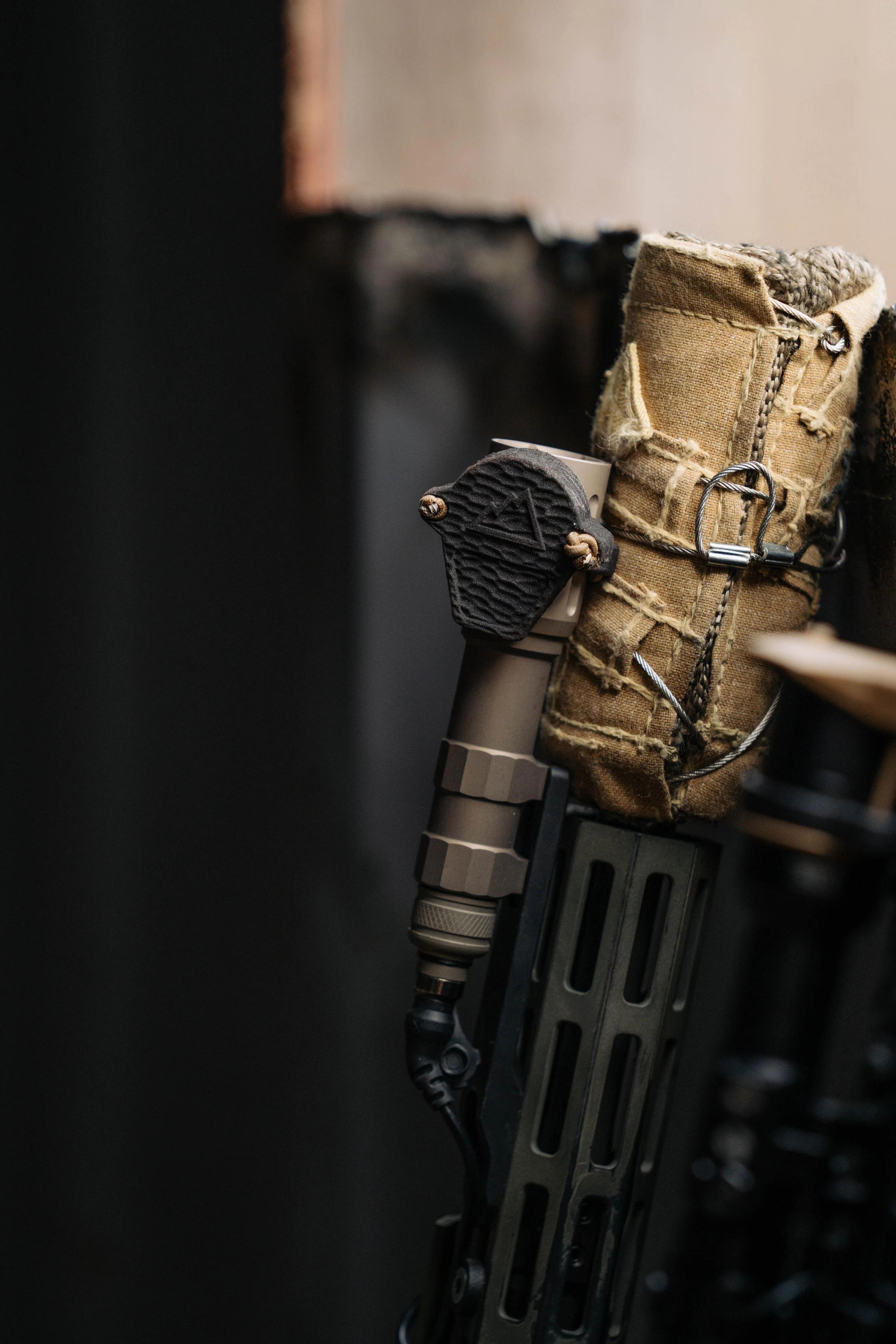 ONE HUNDRED CONCEPTS Light Cap Ruggedized ONE HUNDRED CONCEPTS Light Cap Ruggedized